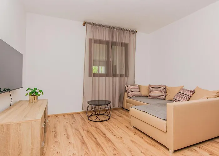 Gorgeous In Popovici With Wifi Vakantiehuis *