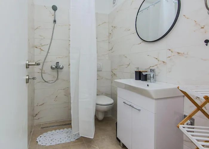 Σπίτι διακοπών Gorgeous In Popovici With Wifi *